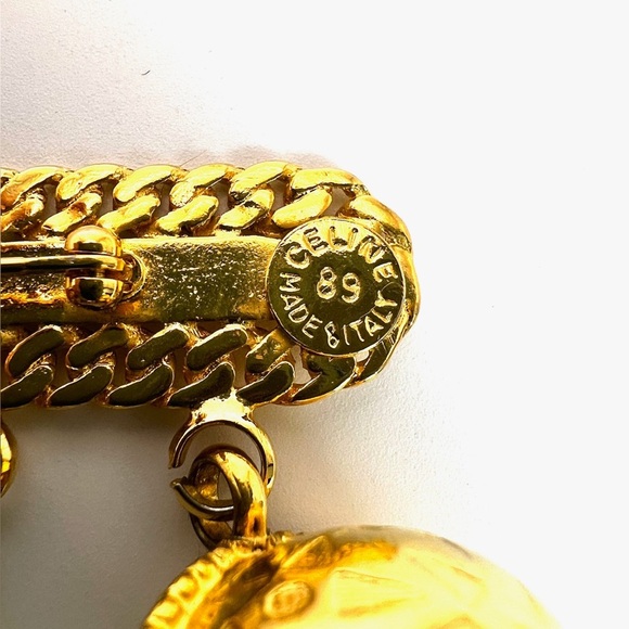 Celine Paris Gold Tone Brooch Arc de Triomphe - Picture 5 of 10